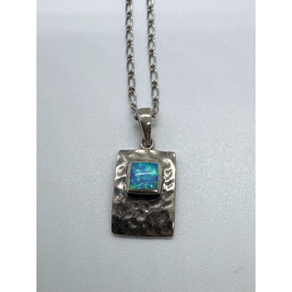 Sterling Silver 925 Necklace Artisan Hammered Pendant Blue Opal Style Inlay 16" - Picture 9 of 11